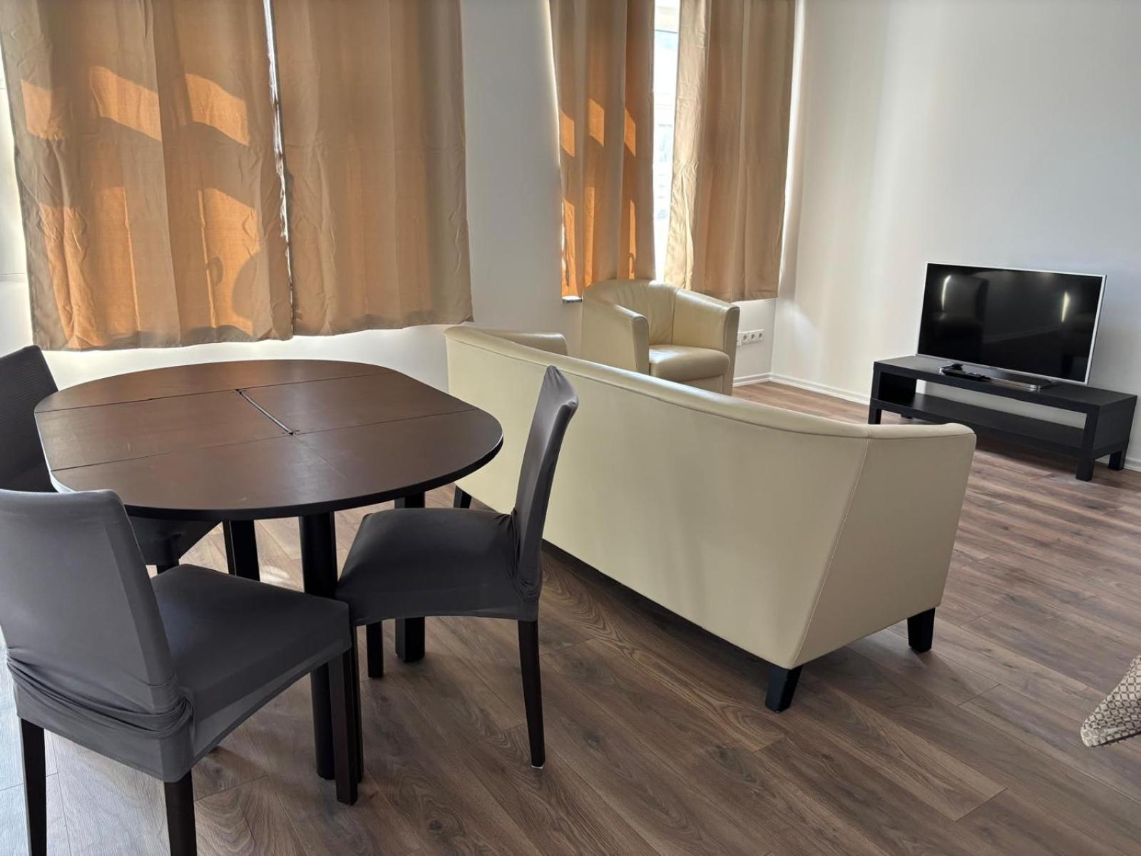 Apartments & Zimmer Jembke ภายนอก รูปภาพ